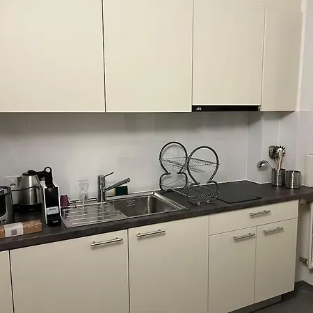 5 Minutes A Pied De La Gare Apartment Lausanne