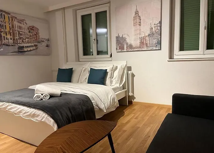 5 Minutes A Pied De La Gare Apartman