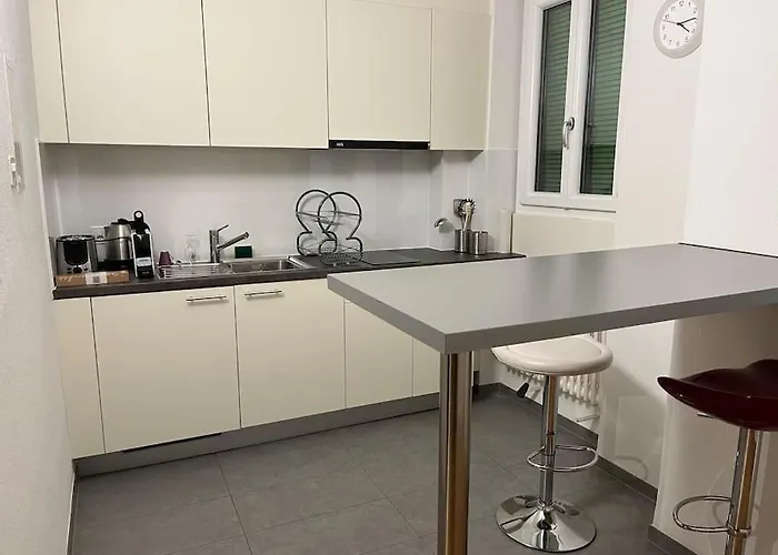 5 Minutes A Pied De La Gare Apartman Lausanne