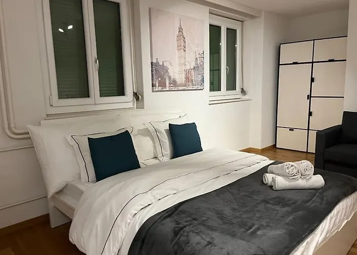 5 Minutes A Pied De La Gare Apartman *